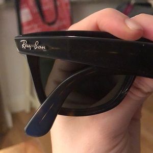 Rayban polarized wayfarer sunglasses